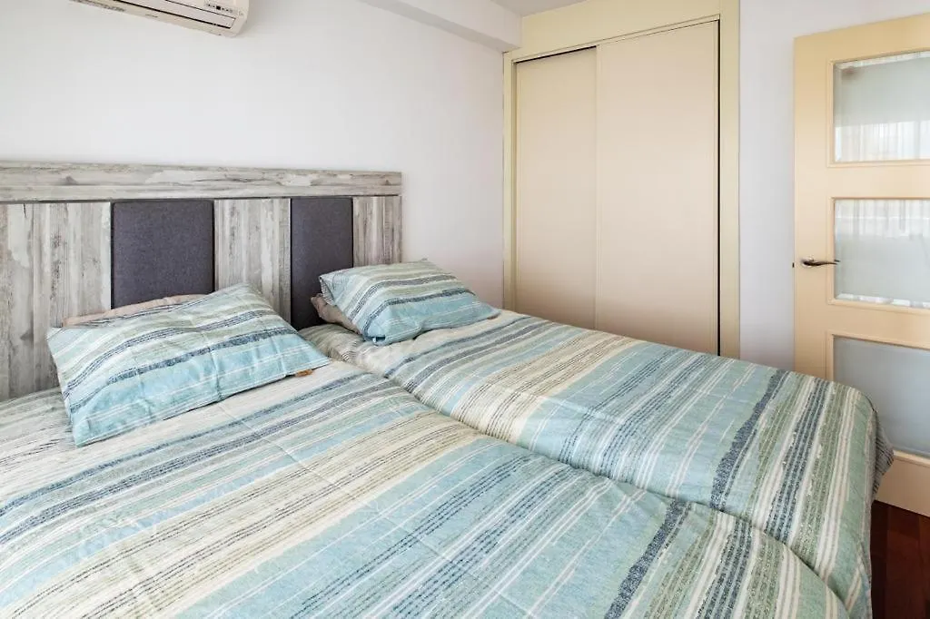 Torremolinos Carihuela El Bulto Sun&Beach Eurosol Apartament location